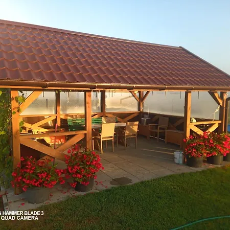 Pod Szczupakiem Lodge Kurki